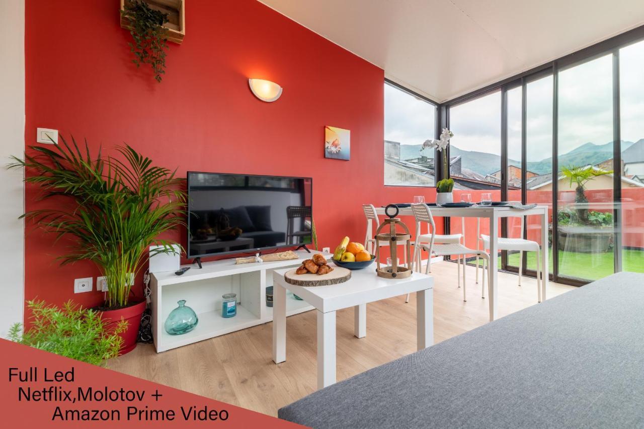 Air-Conditioned Flat With Terrace - Private & Independent - 卢德 外观 照片